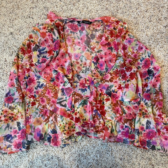 Zara Floral Ruffle Blouse XS - Romantic Pink and Red Top - Picture 11 of 11